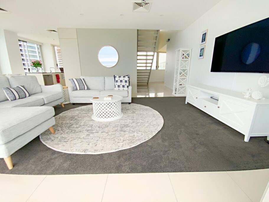 Air On Broadbeach Beachfront 2Level Stunning Apartment With 180 Degree Views Gold Coast Kültér fotó